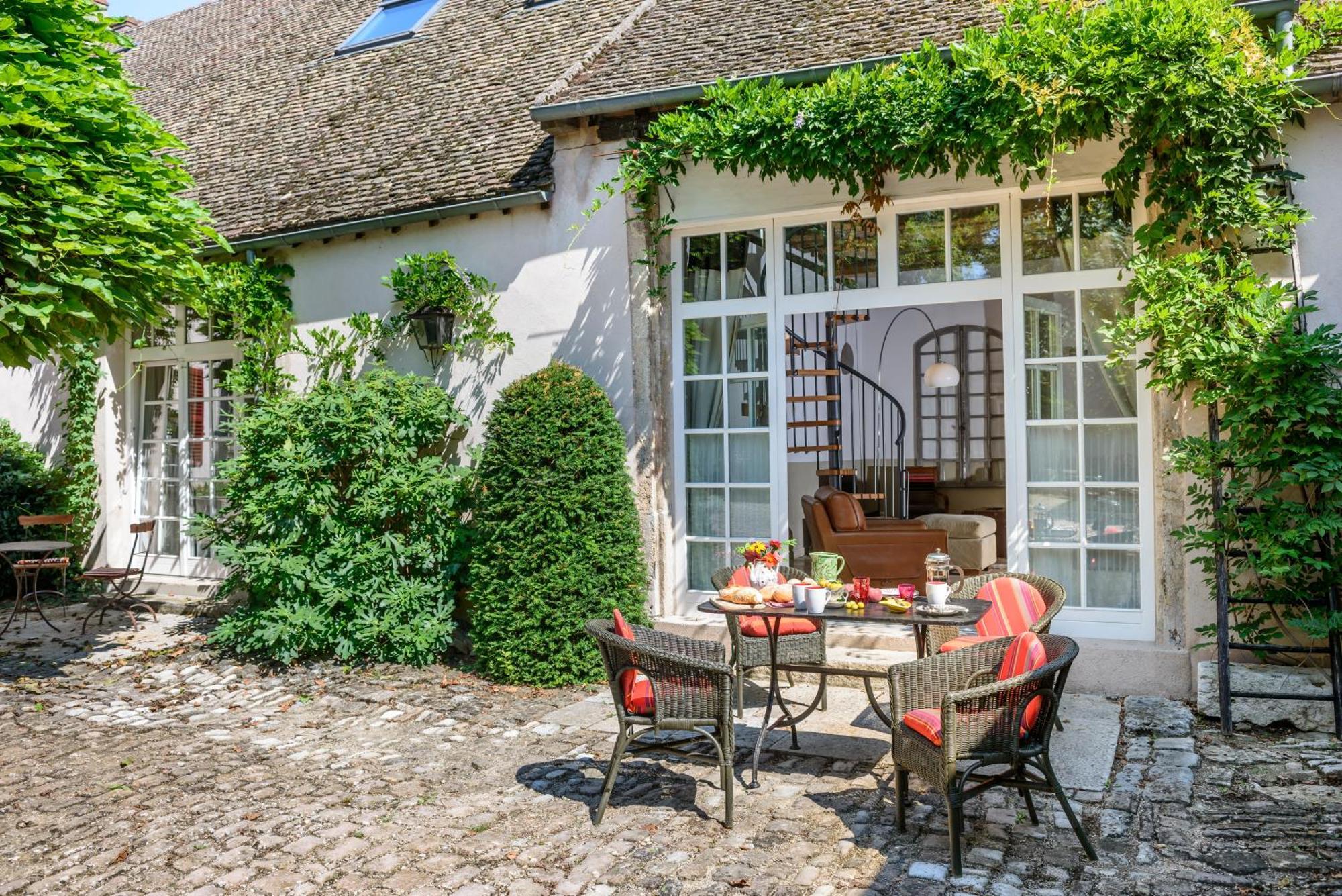 Maison Le Village - Maison D'Hotes Montagny-les-Beaune Номер фото
